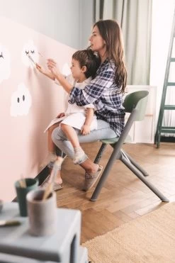 Kinderkraft Livy Oak 4-in-1 Meegroeistoel Incl. Calmee Wipstoeltje KHLICA00WOD0000 -Mini Wereld Verkoop khlica00pnk0000 13 1920x1920 2