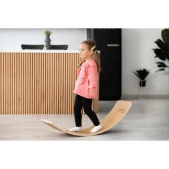 Luna Toys Houten Balansbord Met Zwart Vilt LU-36998 -Mini Wereld Verkoop luna toys houten balansbord sfeer 2