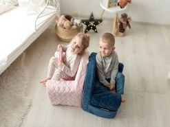 Albero Mio Velvet Navy Kinderfauteuil -Mini Wereld Verkoop mamaloes velvet navy kinderfauteuil 3