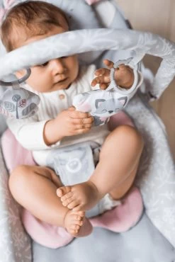 Momi Luis Pink Bouncer Wipstoel BULE00016 -Mini Wereld Verkoop momi luis pink bouncer wipstoel bule00016 01 2