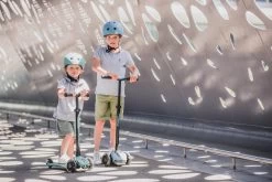 Scoot And Ride Steel Highwaykick 5 Step SR-96434 14 Scoot And Ride Steel Highwaykick 5 Step SR-96434 -Mini Wereld Verkoop scoot and ride steel highwaykick 5 step sfeer 3